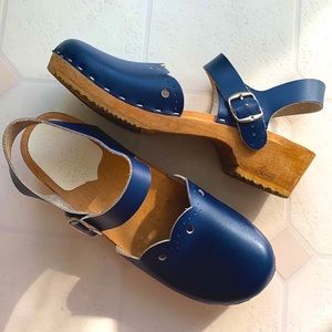 Sandgrens Swedish made clogs. Size 8-8.5